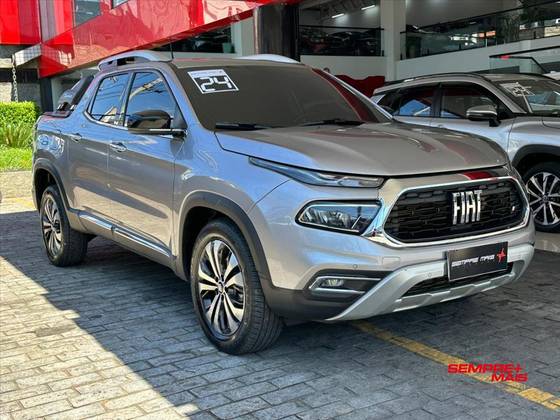 FIAT TORO 2.0 16V TURBO DIESEL VOLCANO 4WD AT9 FIAT TORO 2.0 16V TURBO DIESEL VOLCANO 4WD AT9
